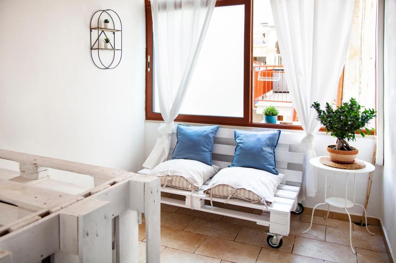 Terrazzini In Corte Bari Exteriör bild